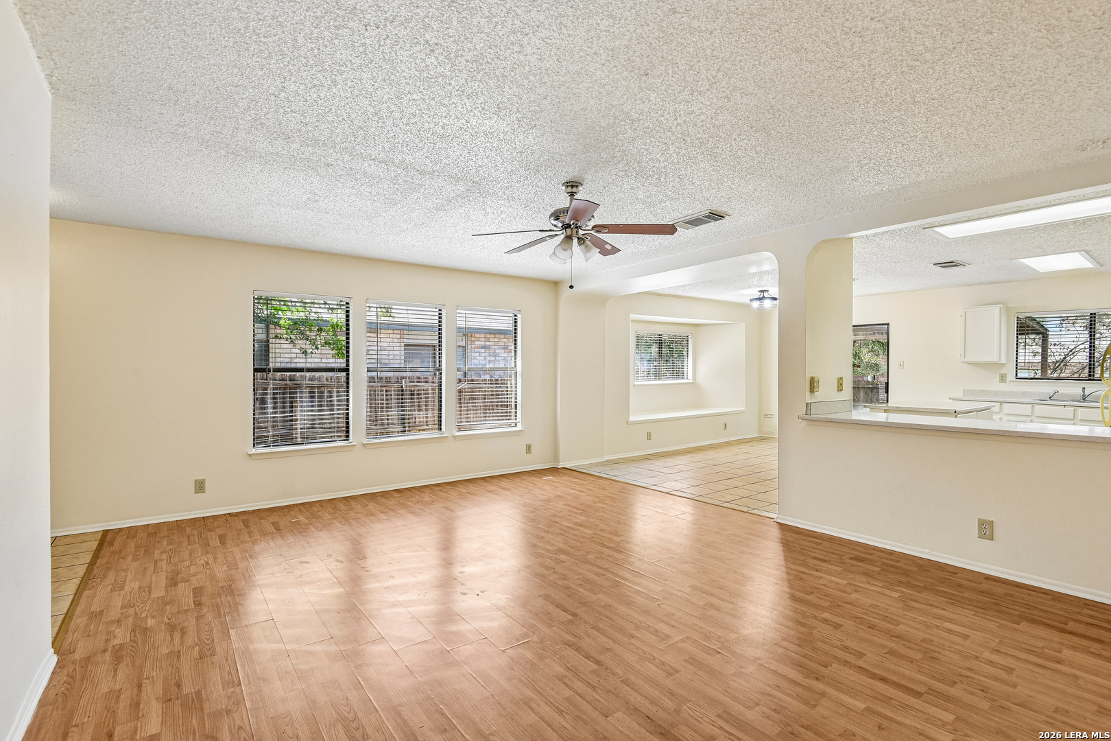 8142 Manderly Place Converse TX 78109