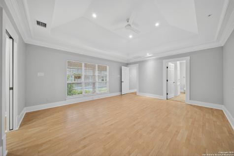 929 Cambridge Oval San Antonio TX 78209