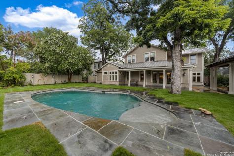 929 Cambridge Oval San Antonio TX 78209