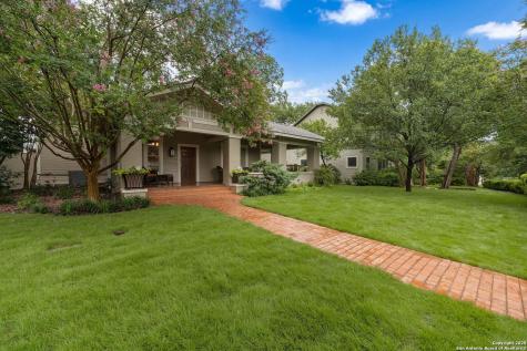 929 Cambridge Oval San Antonio TX 78209