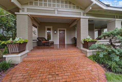 929 Cambridge Oval San Antonio TX 78209