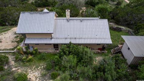 24499 N Us Highway 83 Concan TX 78838