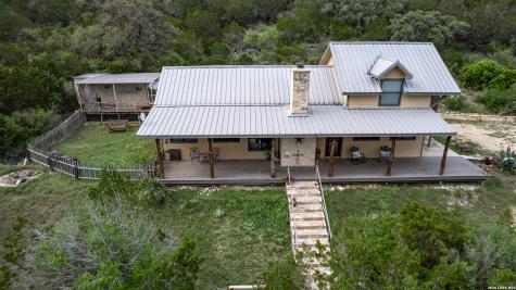 24499 N Us Highway 83 Concan TX 78838