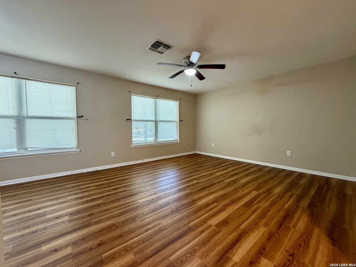 705 Loma Vista Kenedy TX 78119