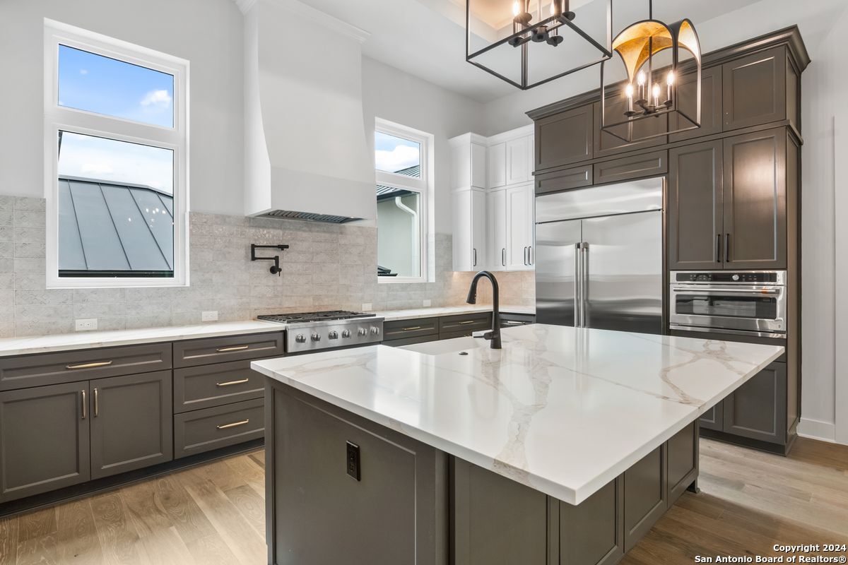 39 Dominion Heights San Antonio TX 78257