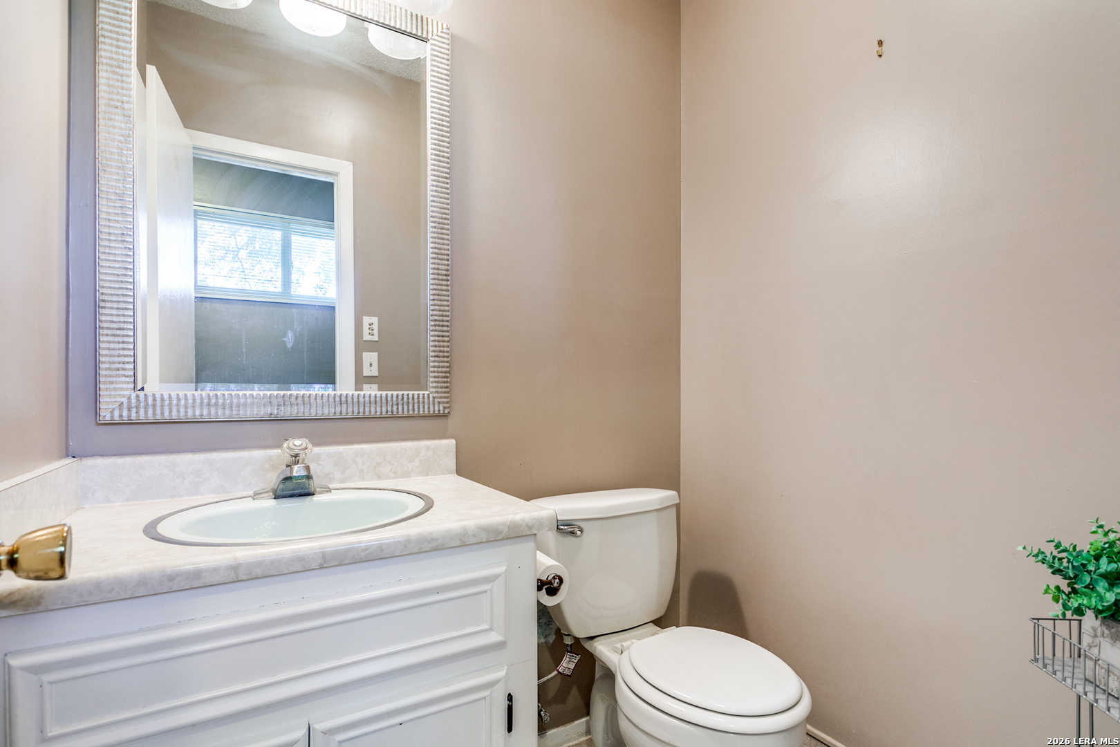 8942 Willmon Way San Antonio TX 78239