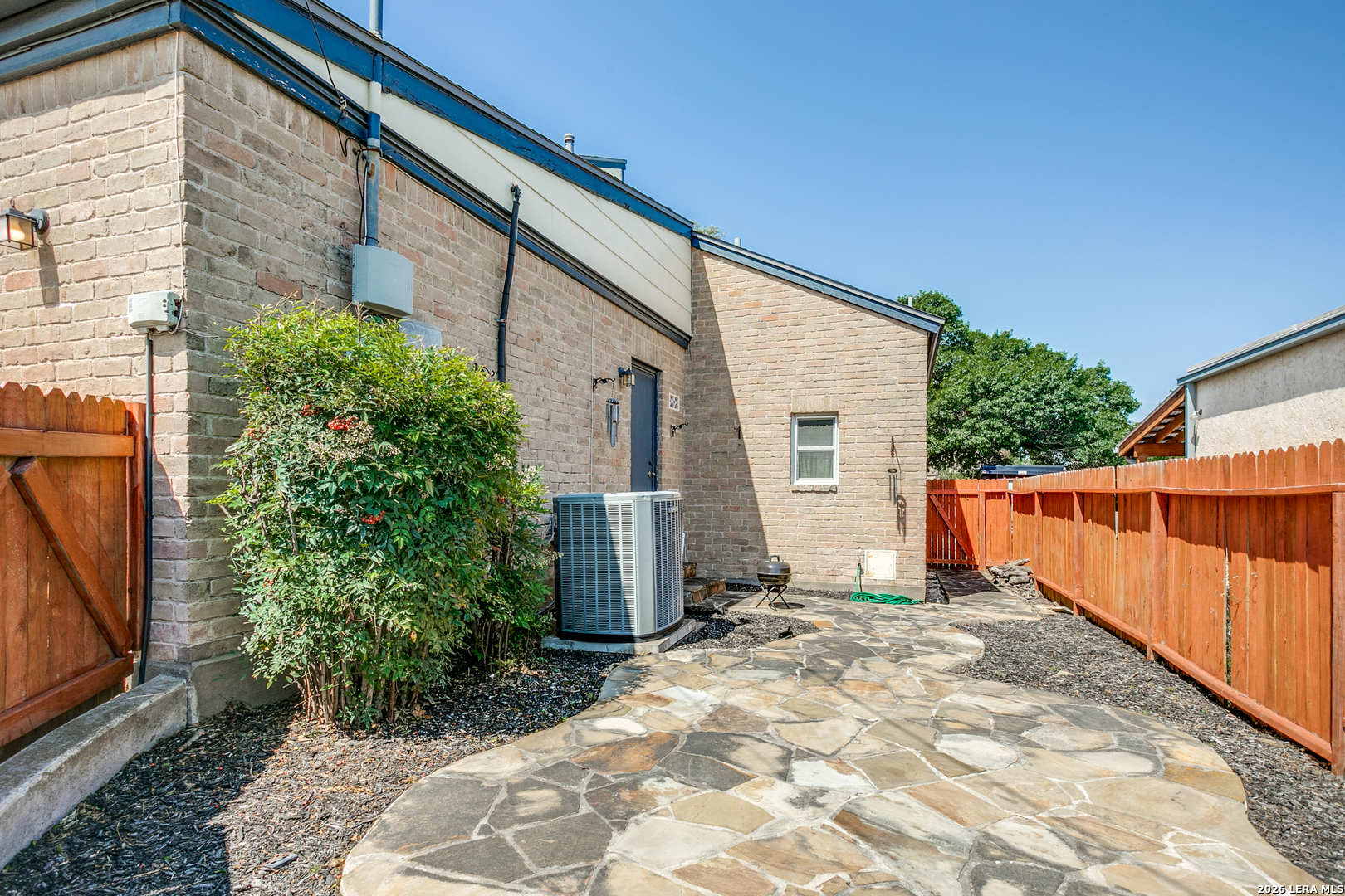 8942 Willmon Way San Antonio TX 78239