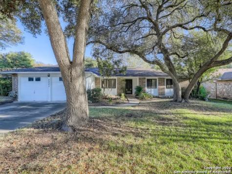 5922 Echoway Street San Antonio TX 78247