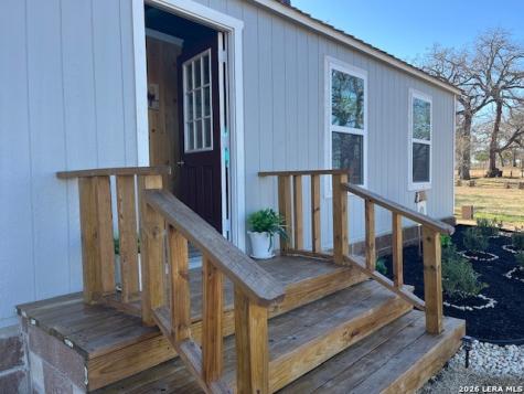 3088 County Road 442 Stockdale TX 78160