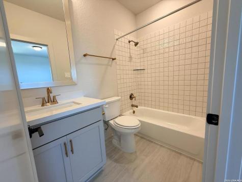 205 Cascada Boerne TX 78006