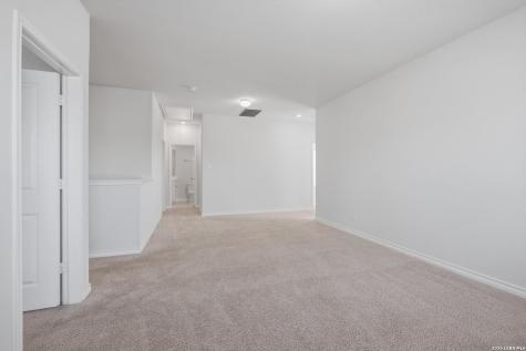 6715 Kingsley Edge San Antonio TX 78252