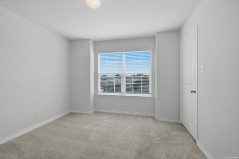 6715 Kingsley Edge San Antonio TX 78252