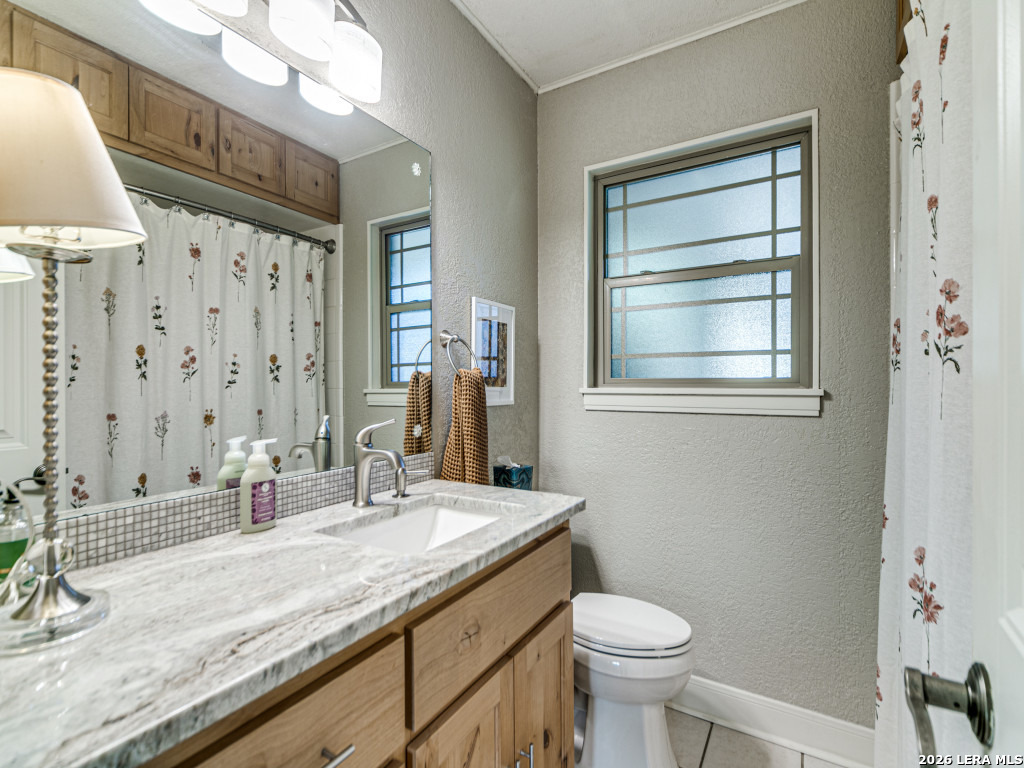 310 Oak Park Boerne TX 78006