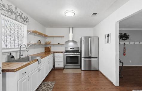 1503 Chihuahua San Antonio TX 78207