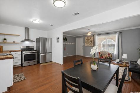 1503 Chihuahua San Antonio TX 78207