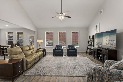 8627 Carmel Rose Boerne TX 78015