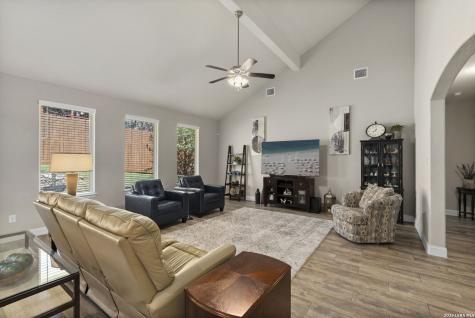 8627 Carmel Rose Boerne TX 78015
