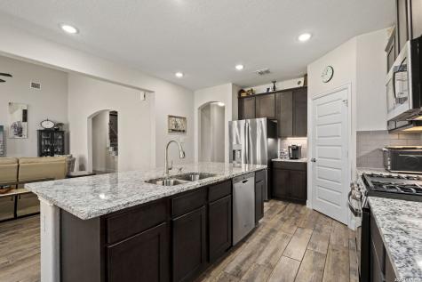8627 Carmel Rose Boerne TX 78015