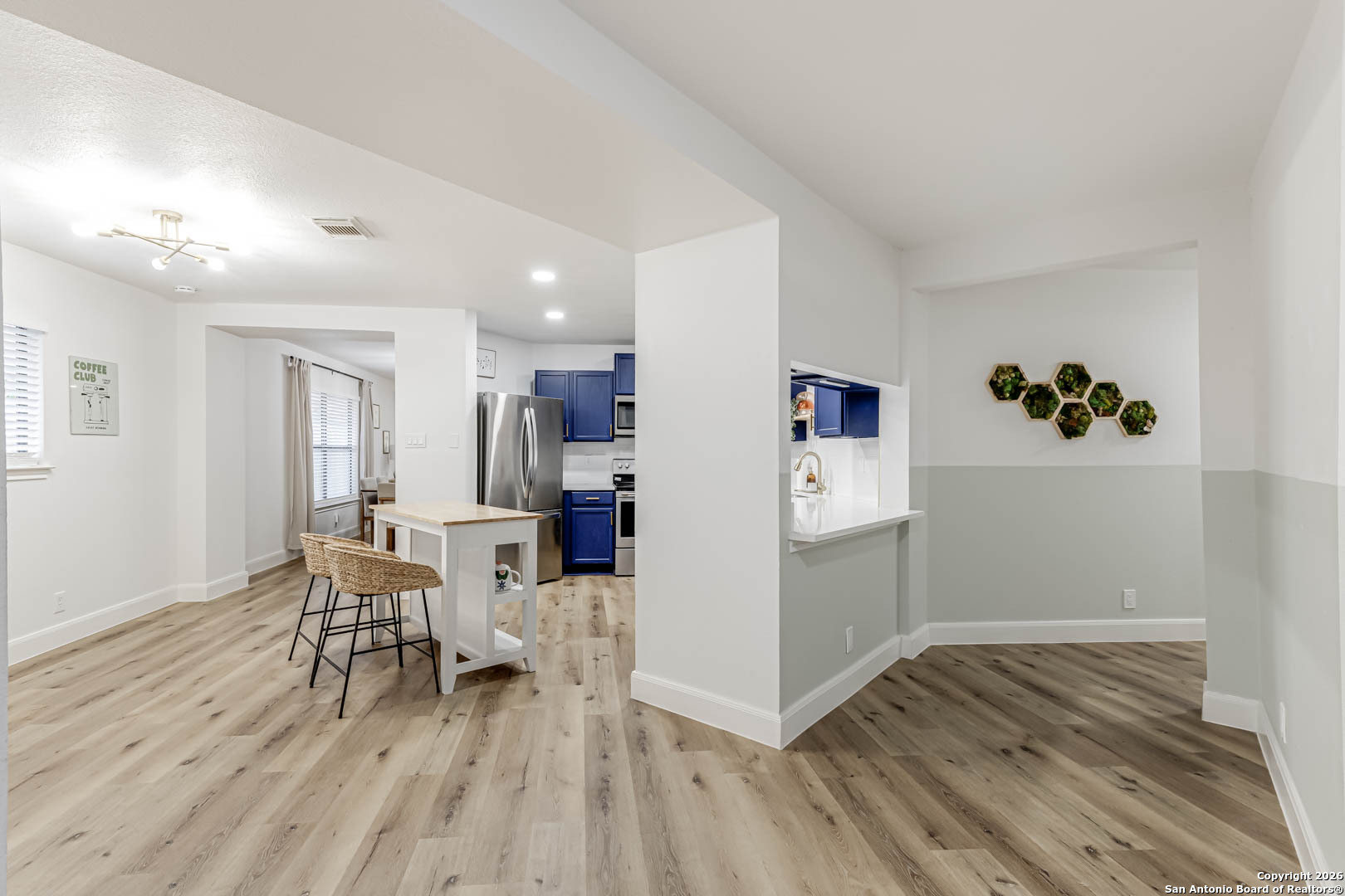 7035 Valmont San Antonio TX 78240