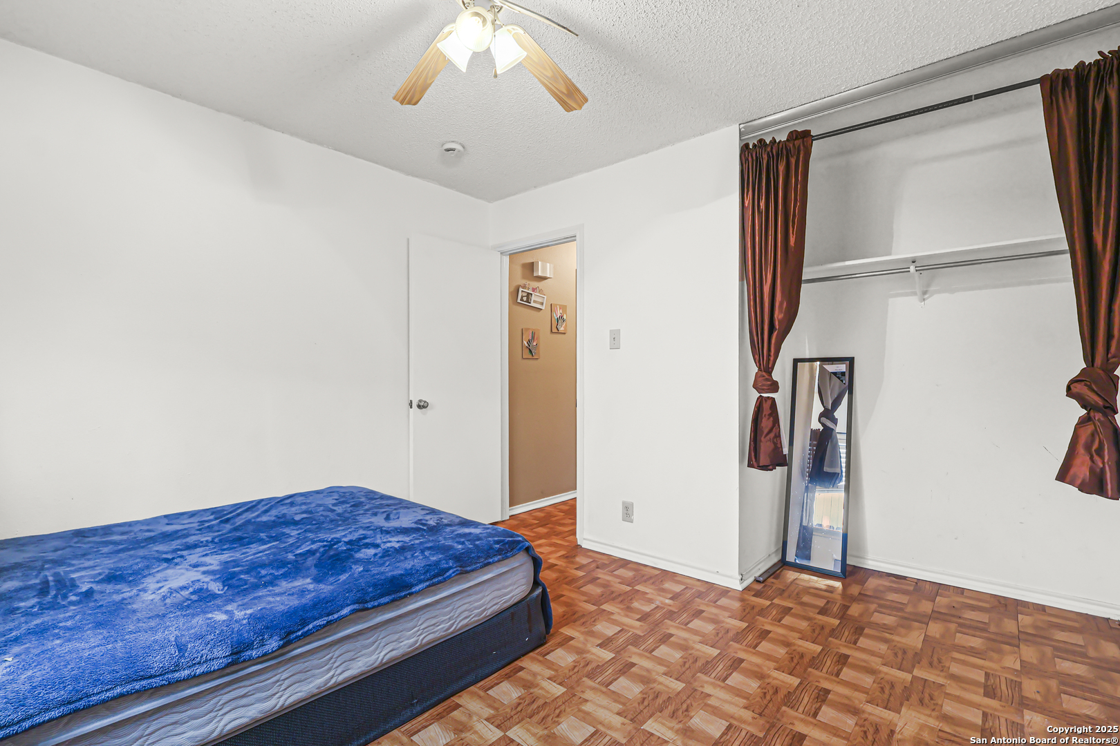 7234 Raintree Forest San Antonio TX 78233