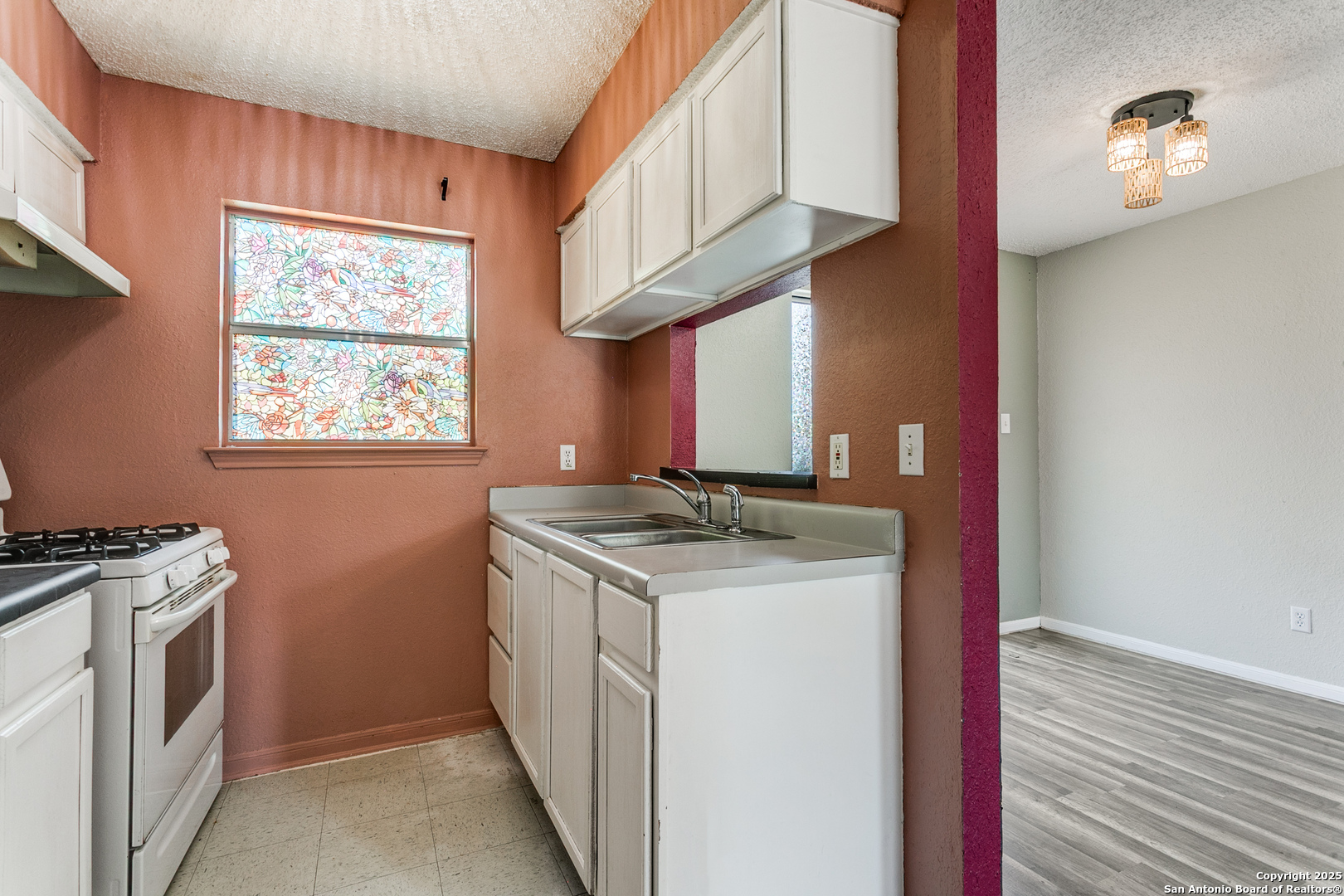 221 Sharer San Antonio TX 78208