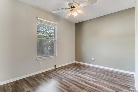 221 Sharer San Antonio TX 78208