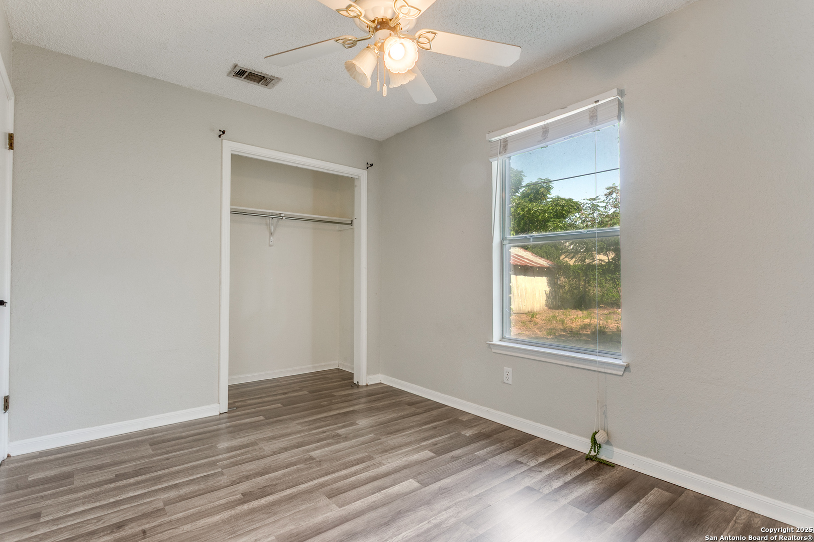 221 Sharer San Antonio TX 78208
