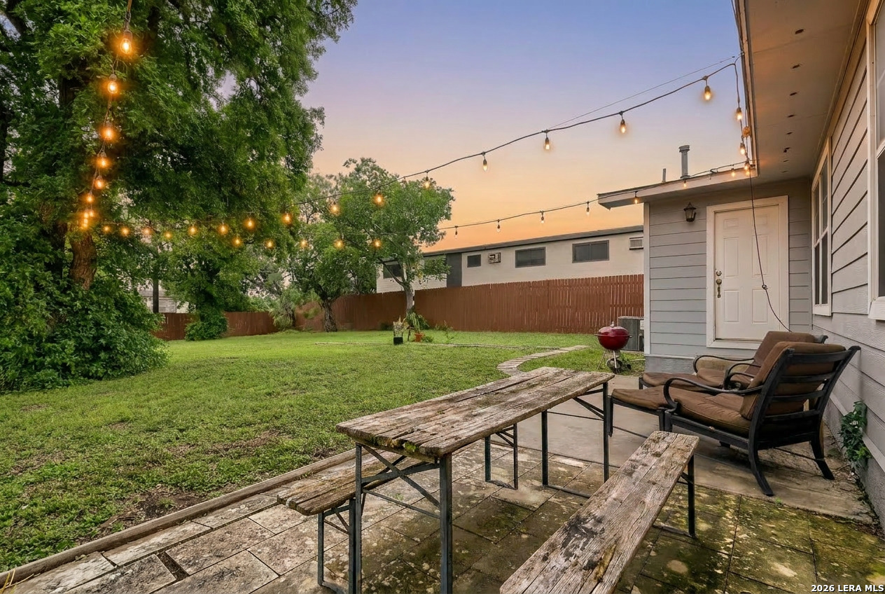 527 Eleanor Avenue San Antonio TX 78209