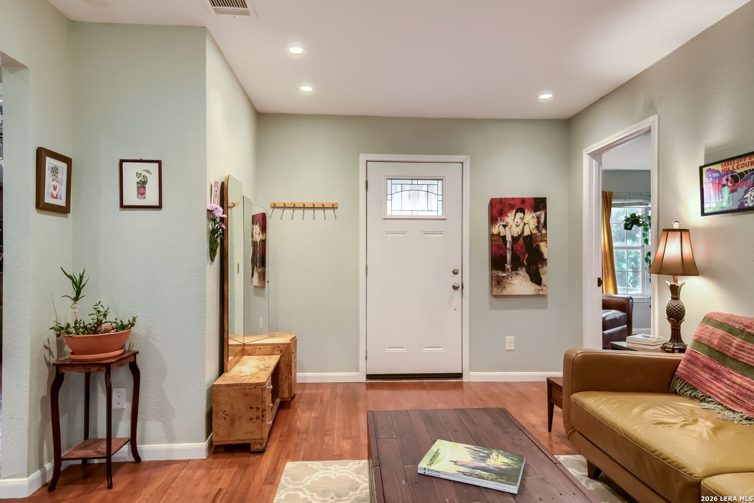 527 Eleanor Avenue San Antonio TX 78209