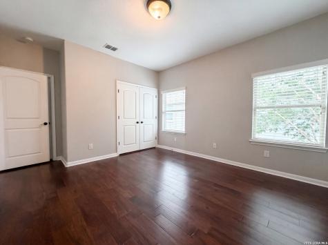 2711 Mossgrove Park San Antonio TX 78230