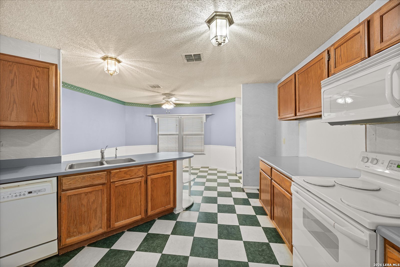6355 Spring Time Street San Antonio TX 78249
