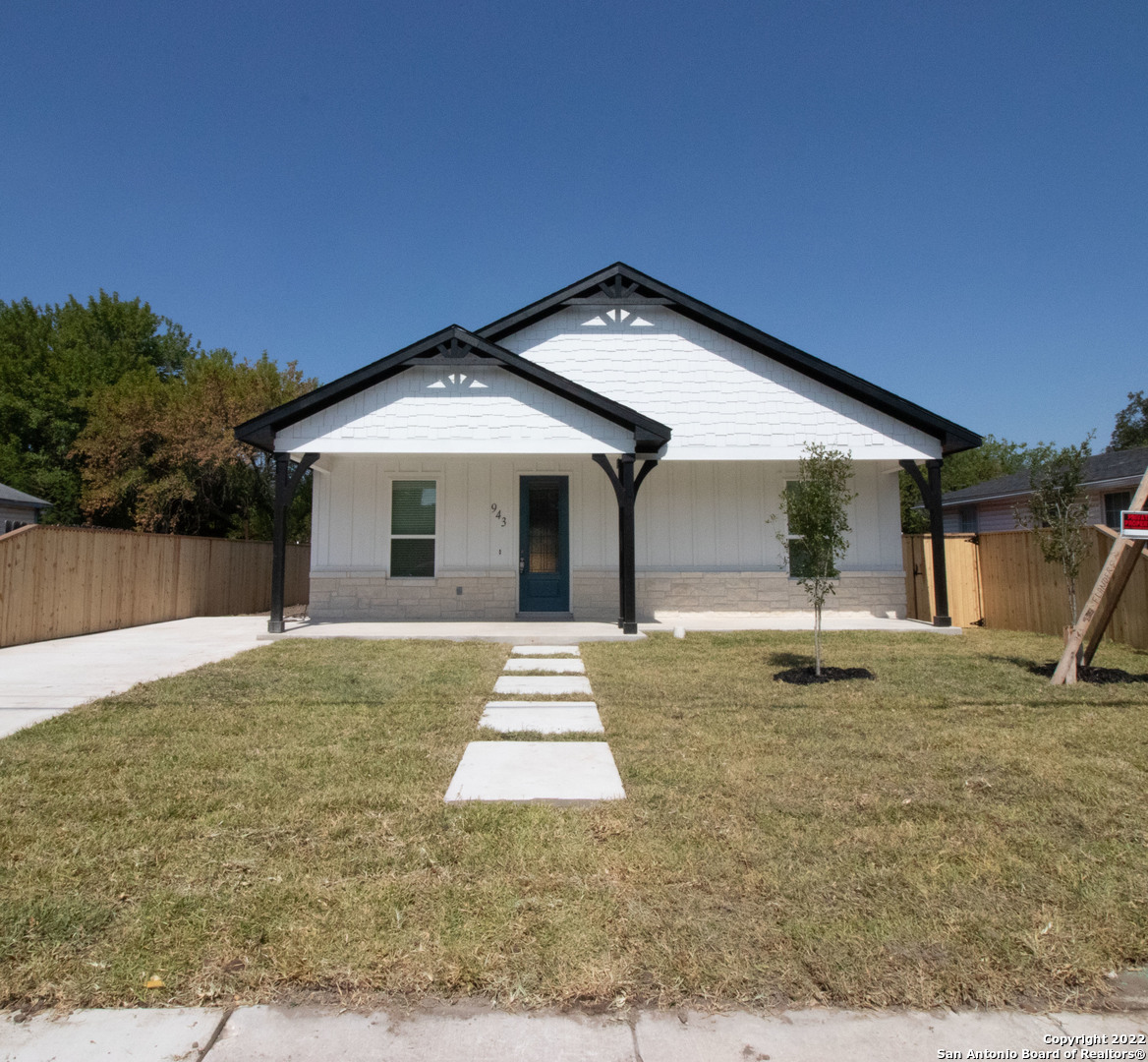 943 Flanders Avenue San Antonio TX 78211