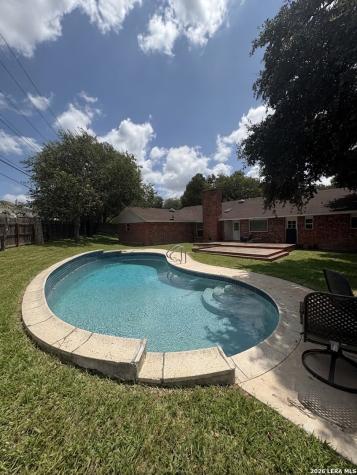8715 Teal Windcrest TX 78239