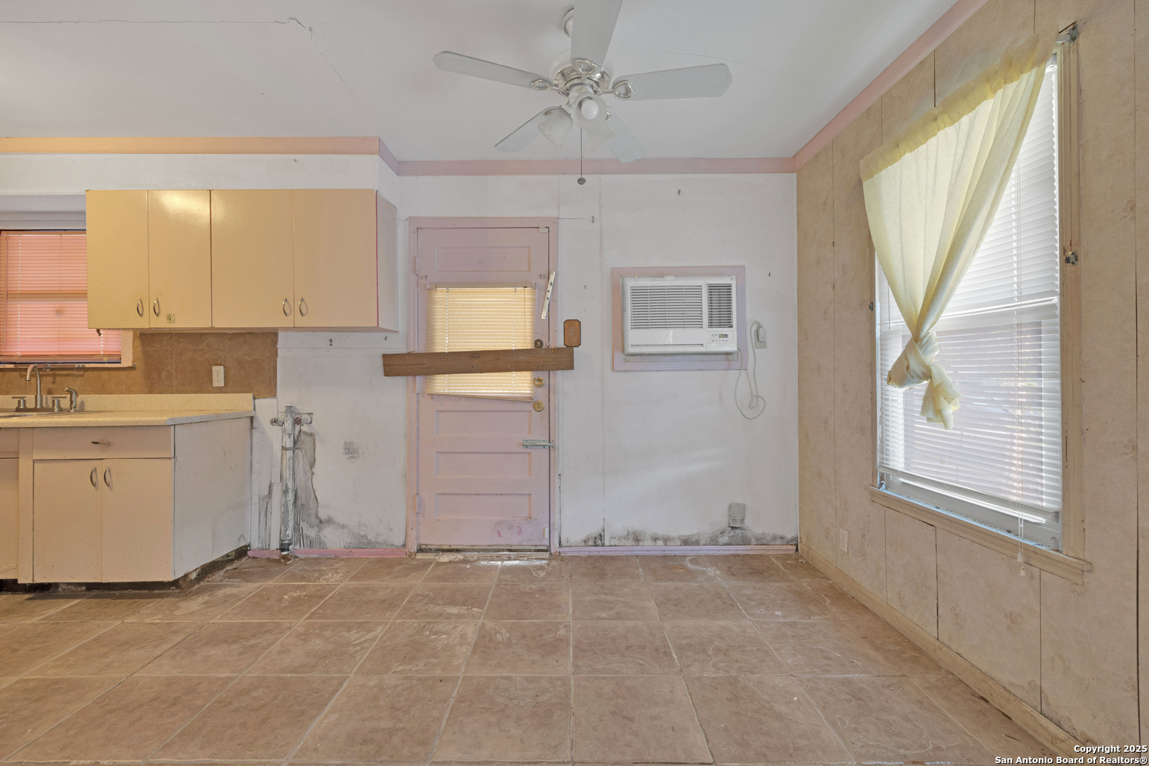 254 Banbridge Avenue San Antonio TX 78223