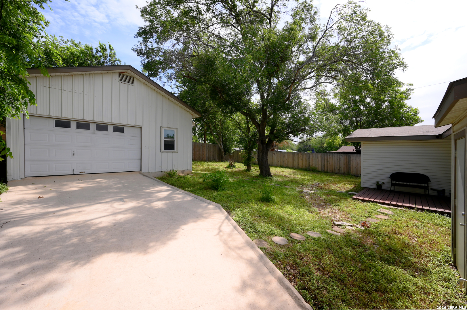 1011 Morey Peak Drive San Antonio TX 78213