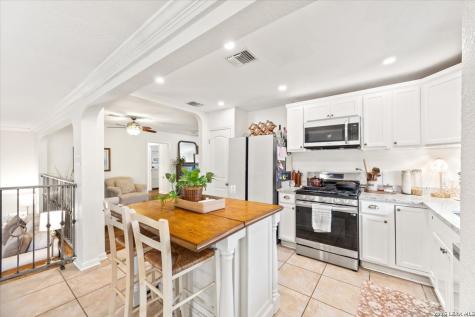 115 N Conway San Antonio TX 78209