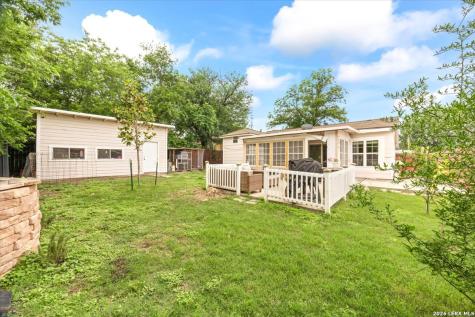 115 N Conway San Antonio TX 78209