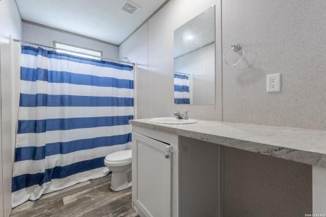 240 Private Road 4653 Hondo TX 78861