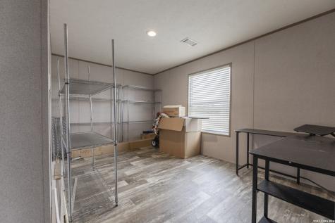 240 Private Road 4653 Hondo TX 78861