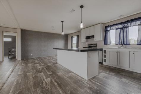 240 Private Road 4653 Hondo TX 78861