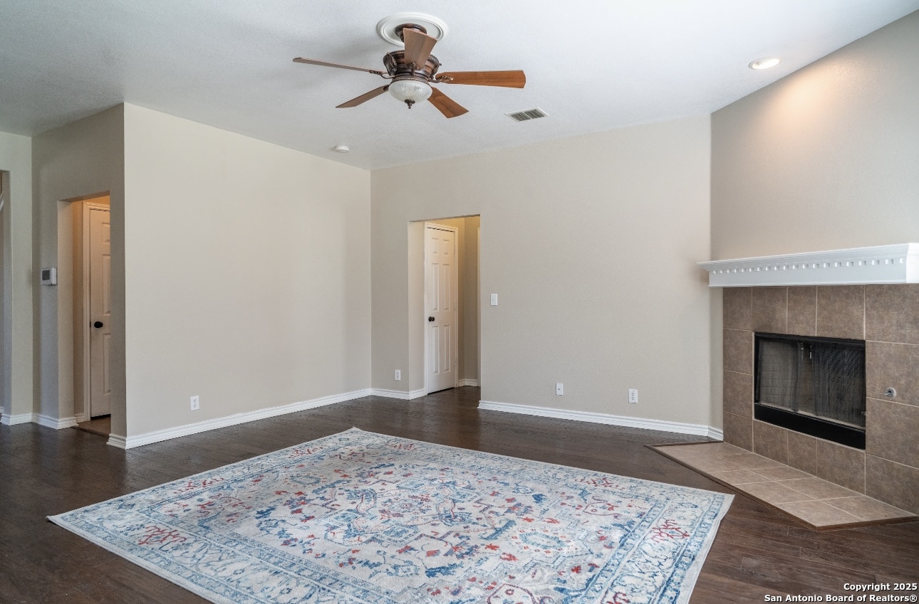 14004 Roslin Live Oak TX 78233