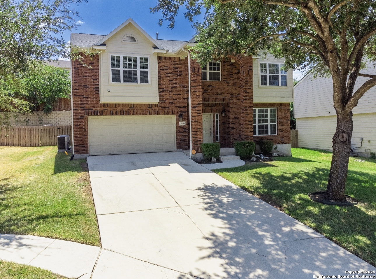 14004 Roslin Live Oak TX 78233