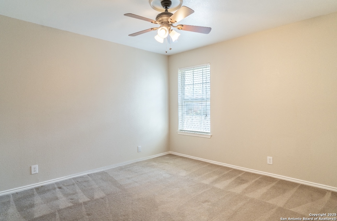 14004 Roslin Live Oak TX 78233