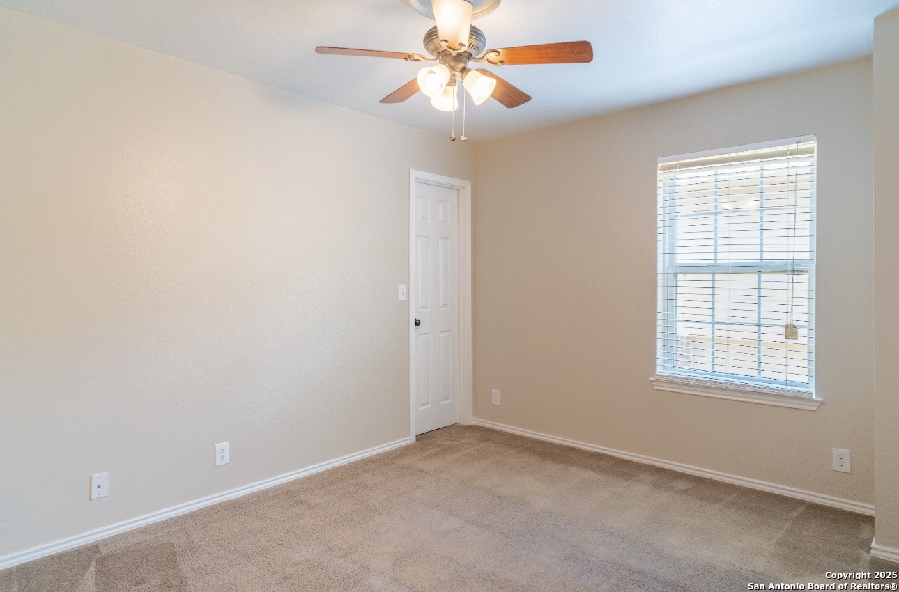 14004 Roslin Live Oak TX 78233