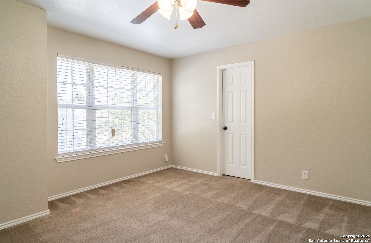 14004 Roslin Live Oak TX 78233