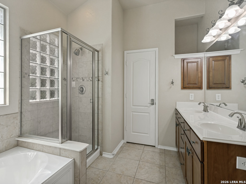 1227 Tweed Willow San Antonio TX 78258