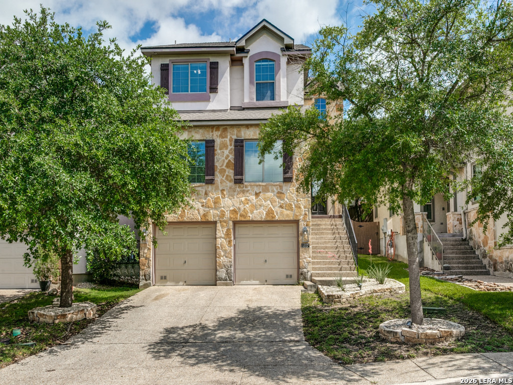 1227 Tweed Willow San Antonio TX 78258
