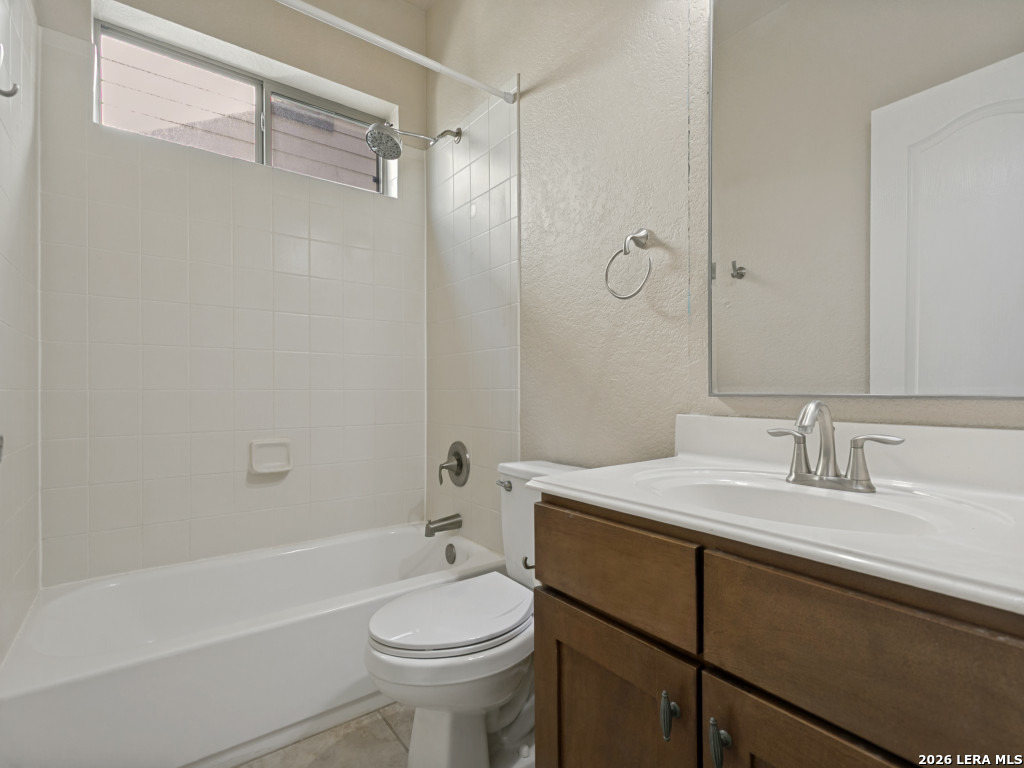 1227 Tweed Willow San Antonio TX 78258