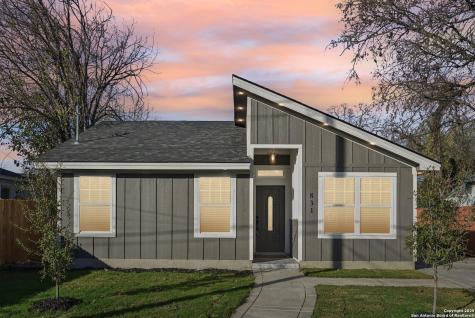 831 Harriman Place San Antonio TX 78207