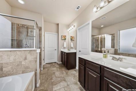 924 Highland Vista New Braunfels TX 78130